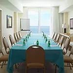 Grand Beach Hotel 